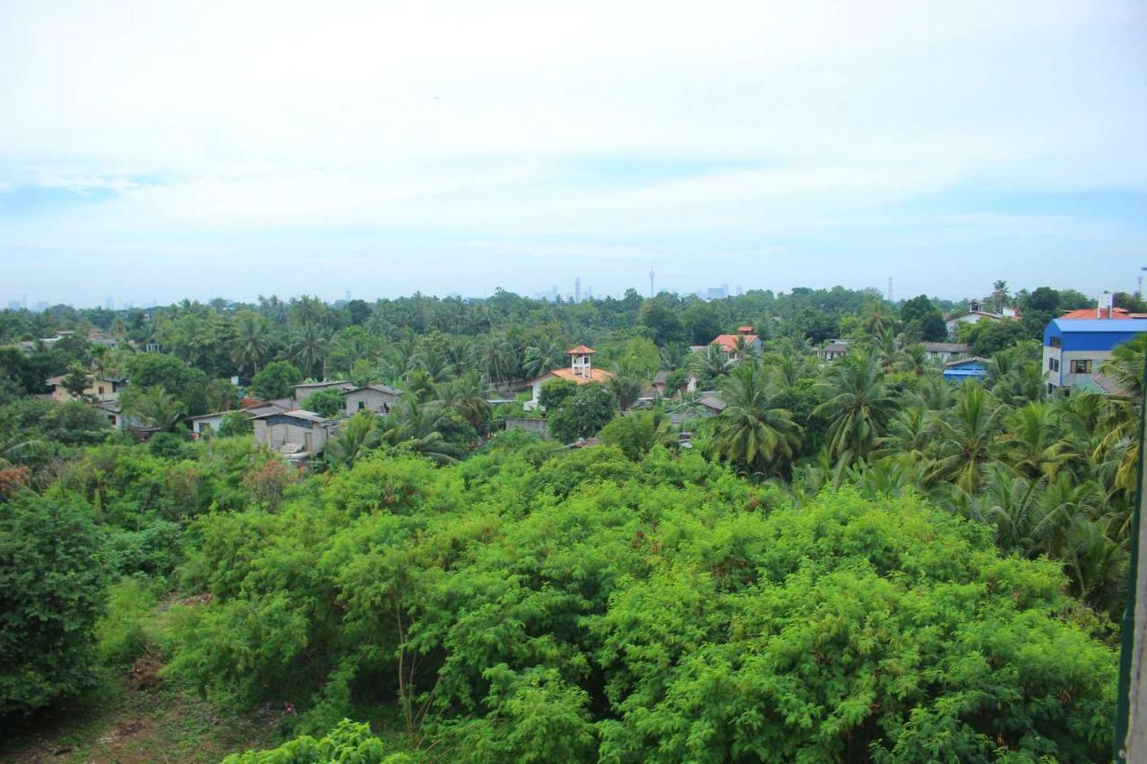 Heritage Eco Resort Kelaniya Exterior foto