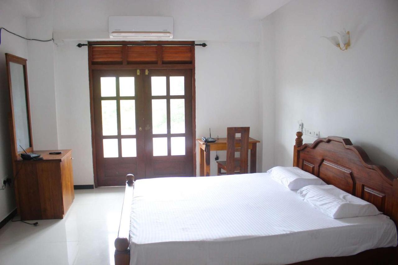 Heritage Eco Resort Kelaniya Exterior foto