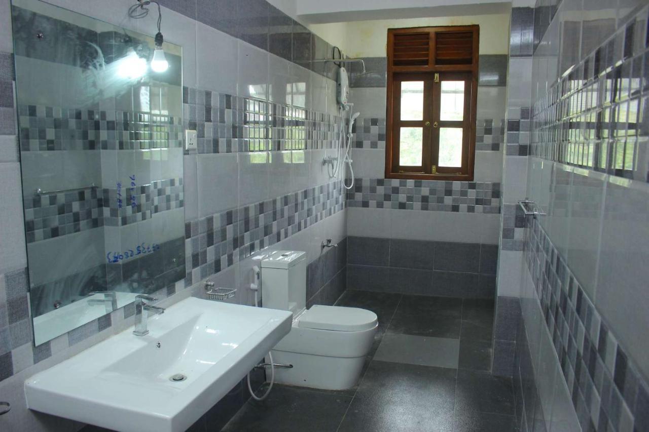 Heritage Eco Resort Kelaniya Exterior foto