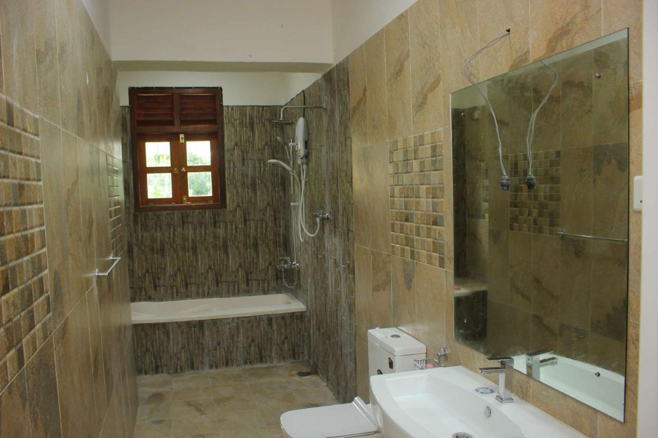 Heritage Eco Resort Kelaniya Exterior foto