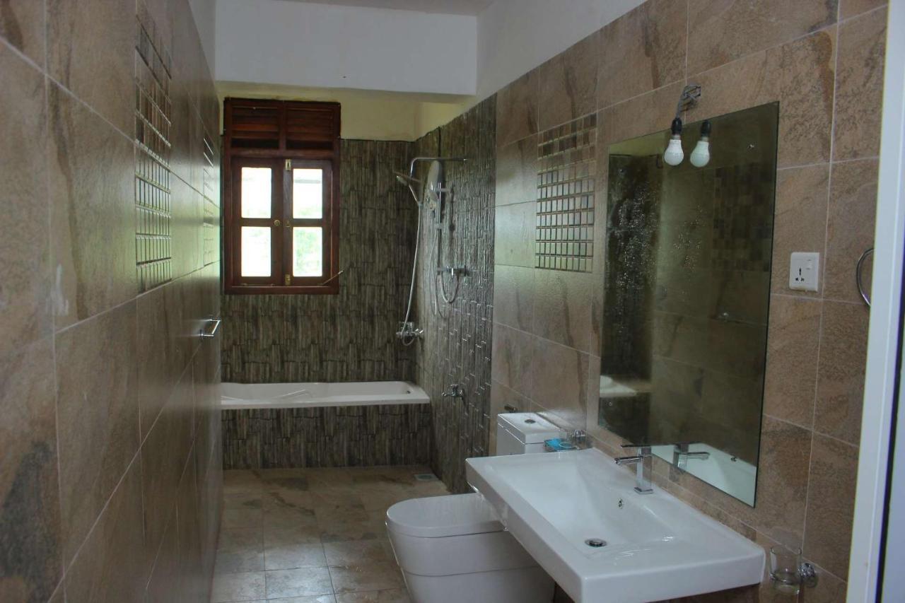 Heritage Eco Resort Kelaniya Exterior foto